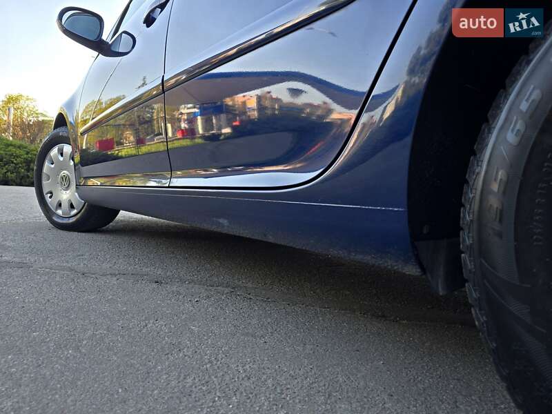 Хэтчбек Volkswagen Golf 2008 в Полтаве