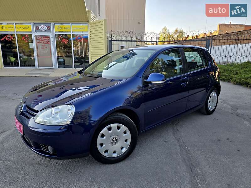 Хэтчбек Volkswagen Golf 2008 в Полтаве