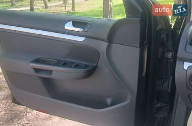 Універсал Volkswagen Golf 2009 в 