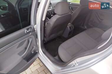 Хетчбек Volkswagen Golf 2007 в 