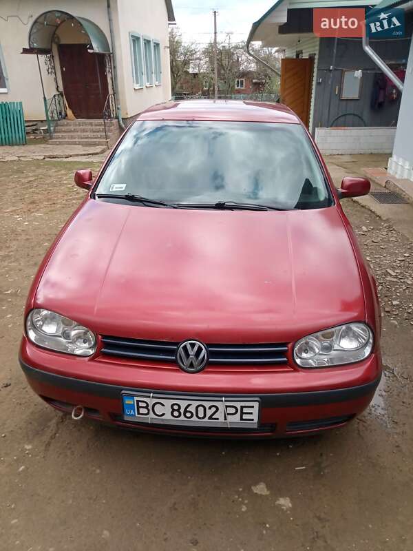 Универсал Volkswagen Golf 1999 в 