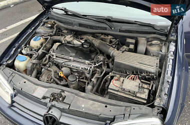 Универсал Volkswagen Golf 2006 в 
