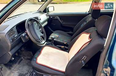 Хэтчбек Volkswagen Golf 1994 в 