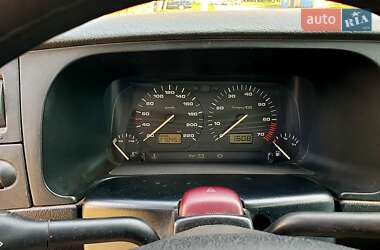 Хэтчбек Volkswagen Golf 1994 в 