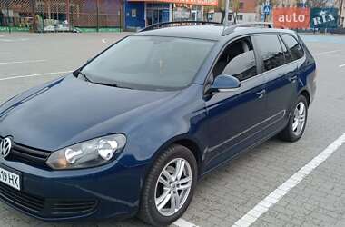 Універсал Volkswagen Golf 2011 в Калуші