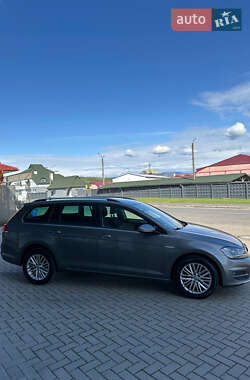 Универсал Volkswagen Golf 2014 в 