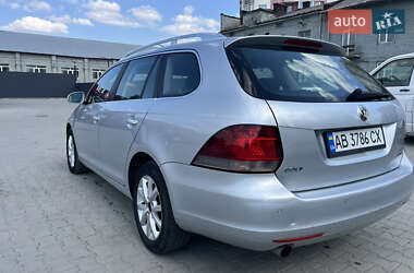 Универсал Volkswagen Golf 2012 в 