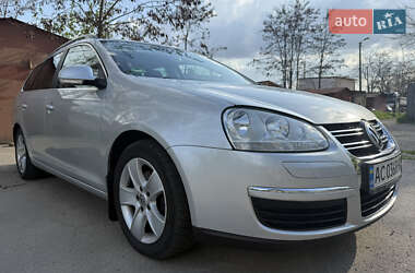Універсал Volkswagen Golf 2008 в 