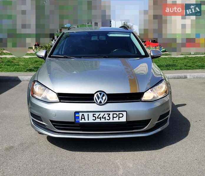 Универсал Volkswagen Golf 2015 в 