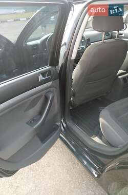 Универсал Volkswagen Golf 2008 в 