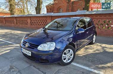 Хэтчбек Volkswagen Golf 2004 в Виннице