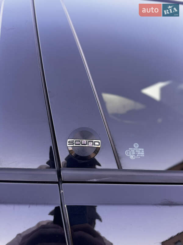 Универсал Volkswagen Golf 2017 в Хмельницком