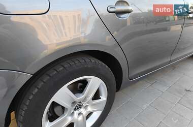 Универсал Volkswagen Golf 2009 в 