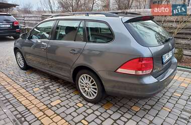 Универсал Volkswagen Golf 2009 в 