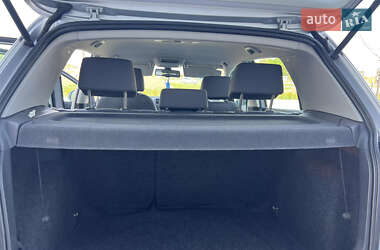 Хетчбек Volkswagen Golf 2004 в 