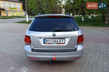 Універсал Volkswagen Golf 2011 в 