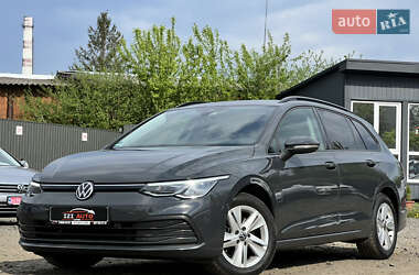 Універсал Volkswagen Golf 2021 в 