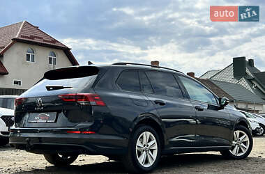 Універсал Volkswagen Golf 2021 в 