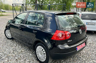 Хэтчбек Volkswagen Golf 2008 в 