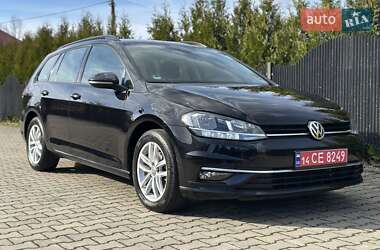 Універсал Volkswagen Golf 2019 в Стрию