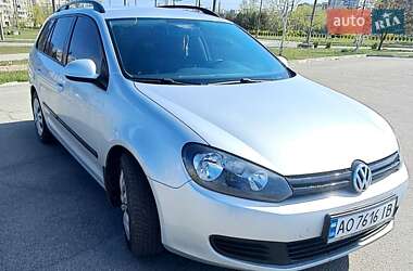 Універсал Volkswagen Golf 2013 в 