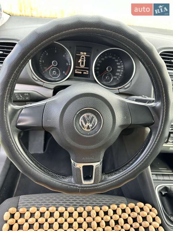 Универсал Volkswagen Golf 2013 в Полтаве
