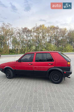 Хетчбек Volkswagen Golf 1988 в 