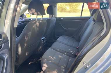 Універсал Volkswagen Golf 2009 в 