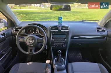 Універсал Volkswagen Golf 2009 в 