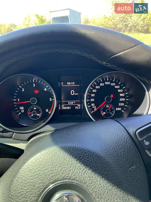 Універсал Volkswagen Golf 2012 в Судовій Вишні