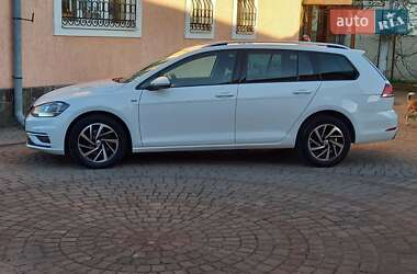 Універсал Volkswagen Golf 2018 в 