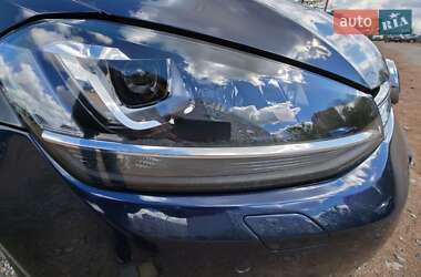 Универсал Volkswagen Golf 2014 в 