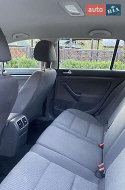 Универсал Volkswagen Golf 2008 в 