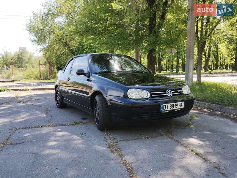 Кабріолет Volkswagen Golf 1998 в Кременчуці