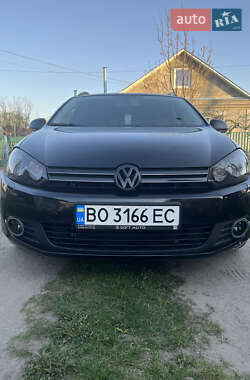 Универсал Volkswagen Golf 2010 в 
