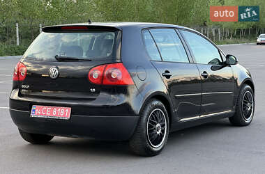Хэтчбек Volkswagen Golf 2007 в 