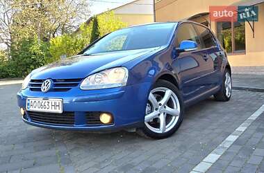 Хэтчбек Volkswagen Golf 2007 в Берегово