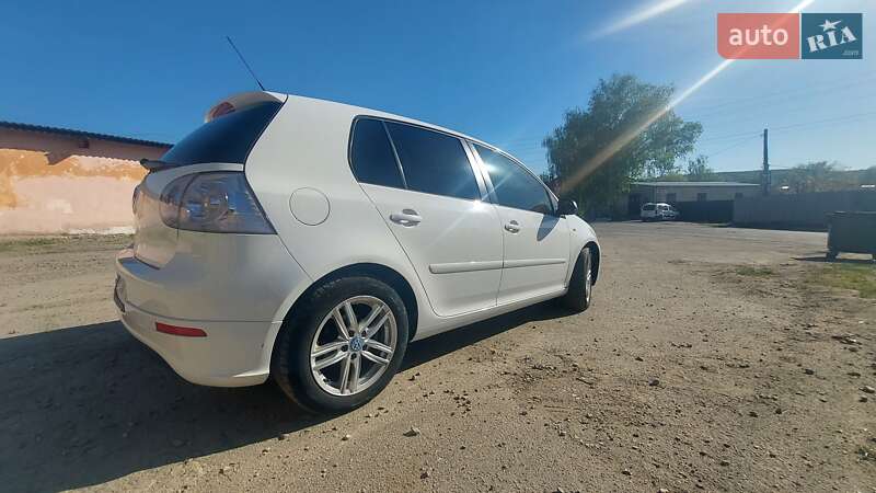 Хетчбек Volkswagen Golf 2007 в Могилів-Подільському