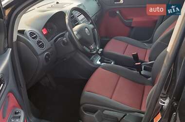 Хэтчбек Volkswagen Golf 2009 в 