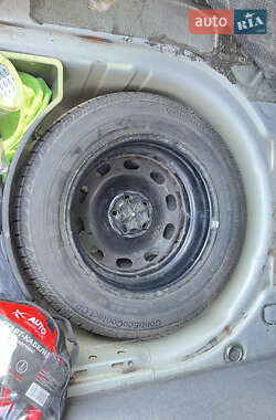 Универсал Volkswagen Golf 2002 в 