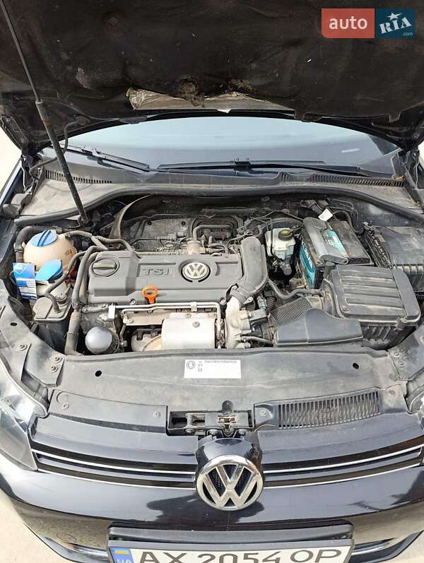 Универсал Volkswagen Golf 2011 в Сумах