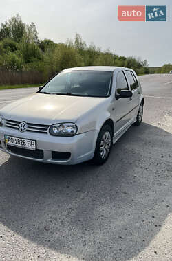 Хетчбек Volkswagen Golf 1998 в 