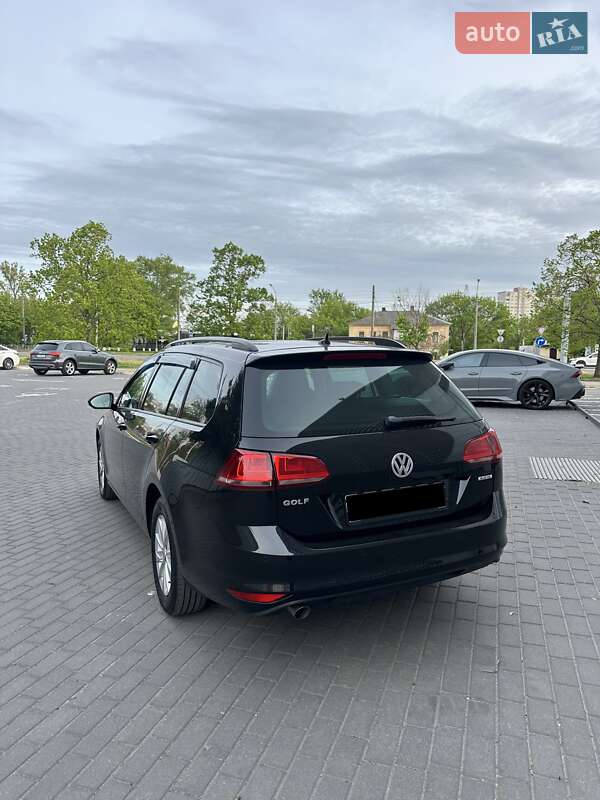 Универсал Volkswagen Golf 2015 в Харькове