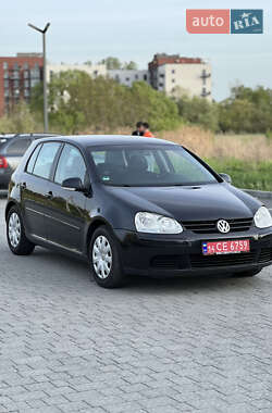 Хэтчбек Volkswagen Golf 2007 в 