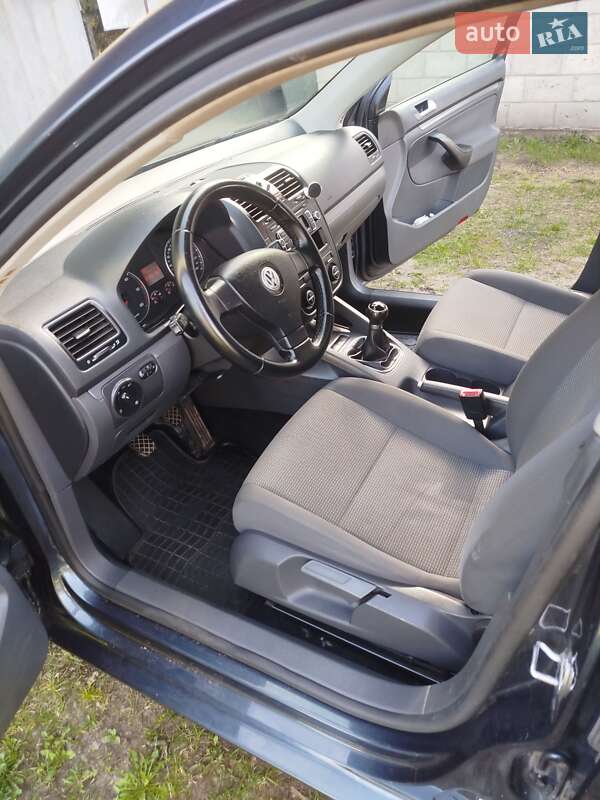 Универсал Volkswagen Golf 2009 в Ратным фото 24 Универсал Volkswagen Golf 2009 в Ратным