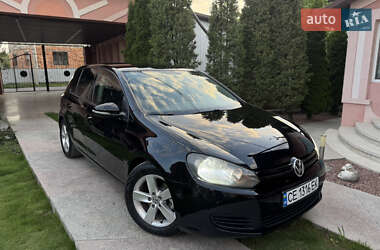 Хэтчбек Volkswagen Golf 2008 в Черновцах