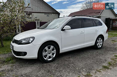 Универсал Volkswagen Golf 2011 в Кобеляках