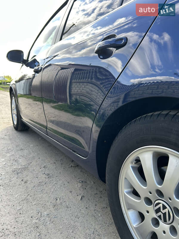 Універсал Volkswagen Golf 2008 в Фастові