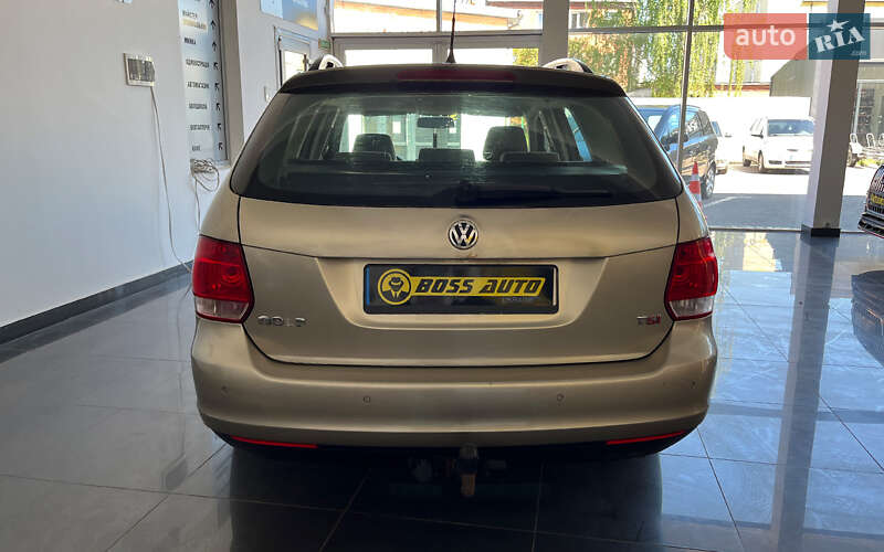 Універсал Volkswagen Golf 2008 в Шептицькому