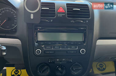 Універсал Volkswagen Golf 2008 в 